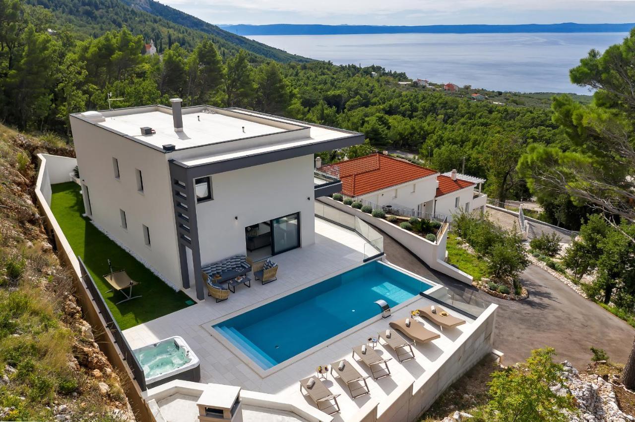 Villa Melody Bast Exterior photo